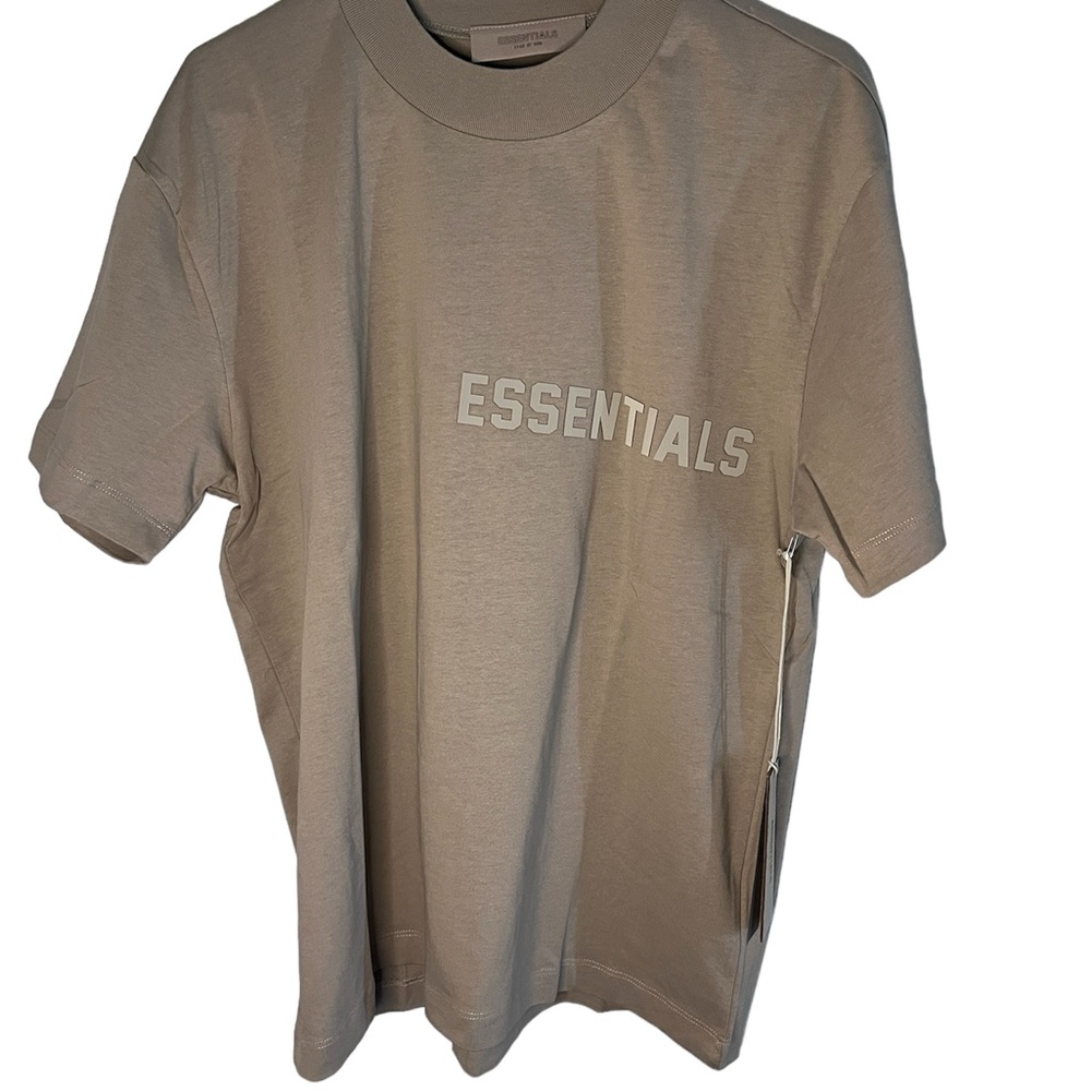 Men’s XS Essentials tee in Seal color